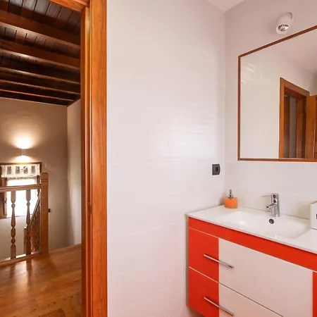 Villa Senda – Jardín Con Vistas Cerca De