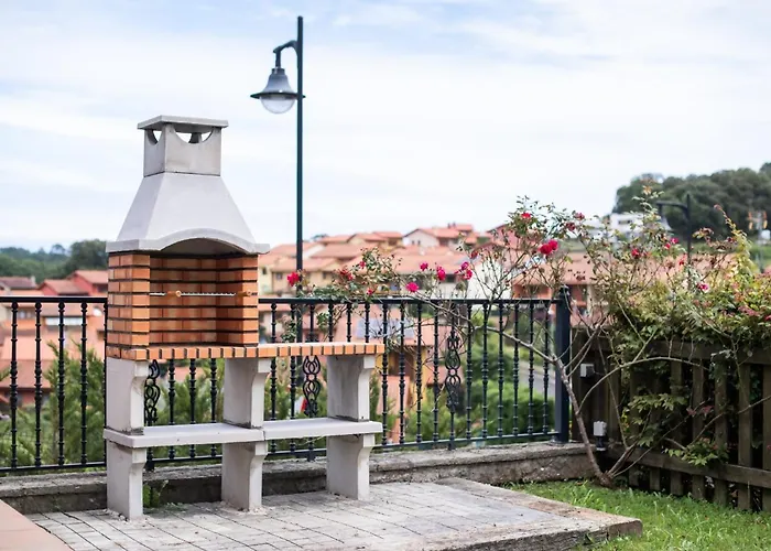 Senda - Jardin, Terraza Y Playa Cerca Llanes