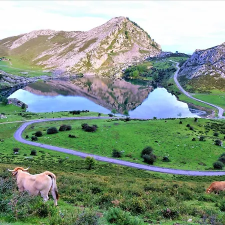 Villa Senda – Jardín Con Vistas Cerca De Llanes