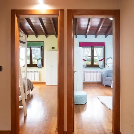 Senda – Jardín Con Vistas Cerca De Villa Llanes