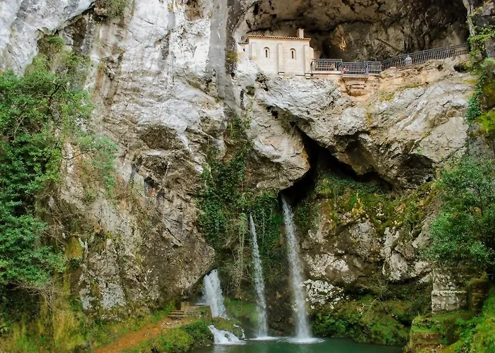 Senda – Jardín Con Vistas Cerca De *